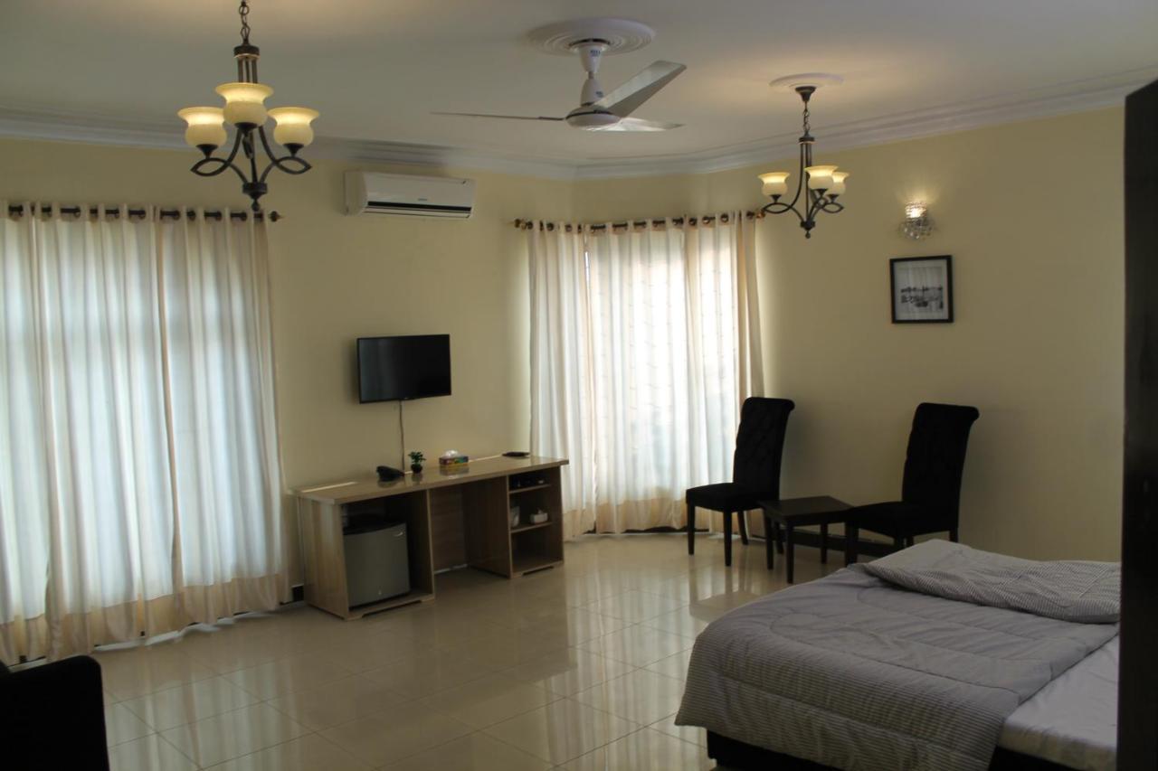 Mudan Residency Hotel Islamabad Exterior photo