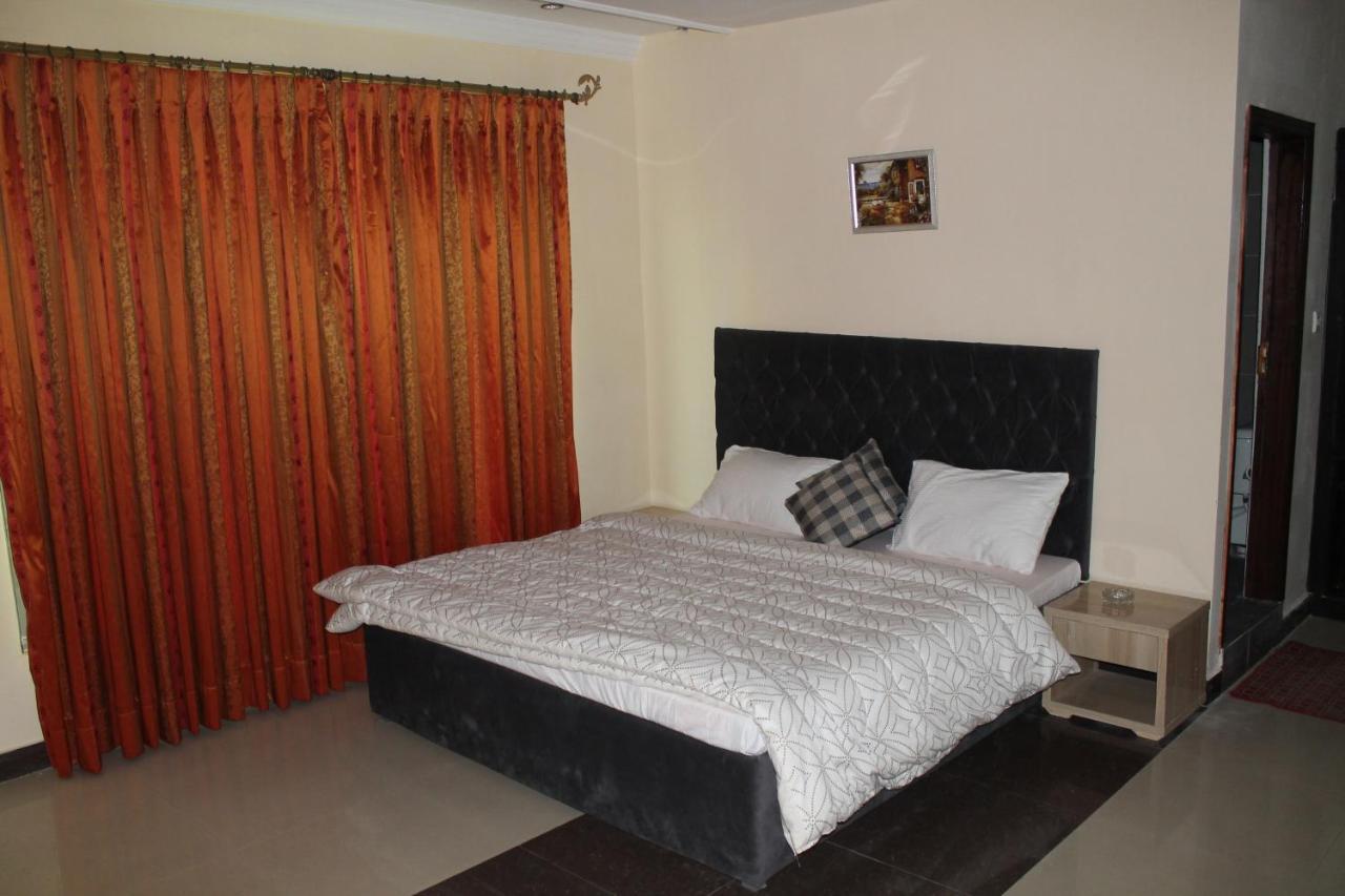 Mudan Residency Hotel Islamabad Exterior photo